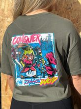 Cargar imagen en el visor de la galería, CROP-TOP - CONQUER THE WOD MILITARY GREEN
